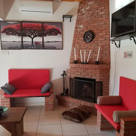 Kyma Hostel Γαλάτα